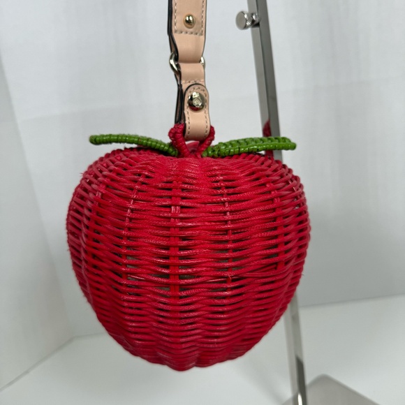 Kate Spade | Wicker Apple Wristlet - Picture 1 of 12